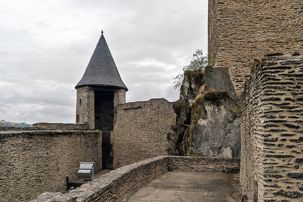 Kleiner erhaltener Turm
