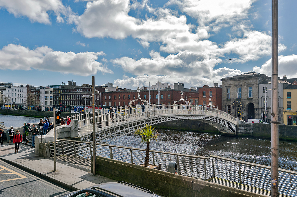 Half Penny Bridge in Dublin