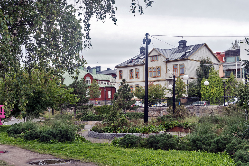 Park an der Uferpromenade Umeå