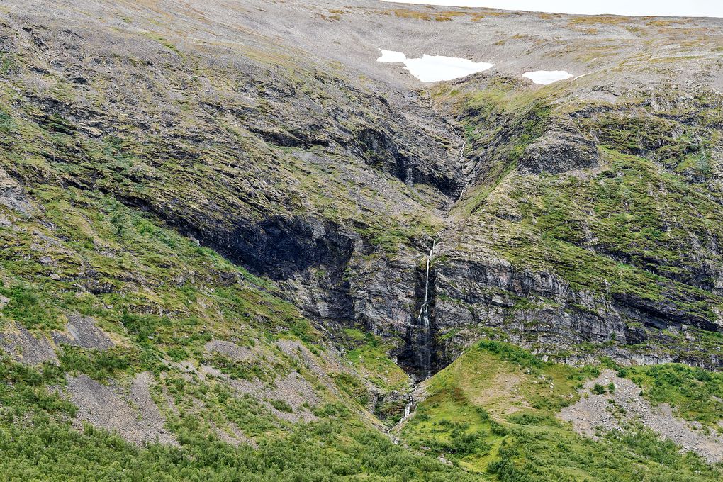 Wasser sucht sich seinen Weg