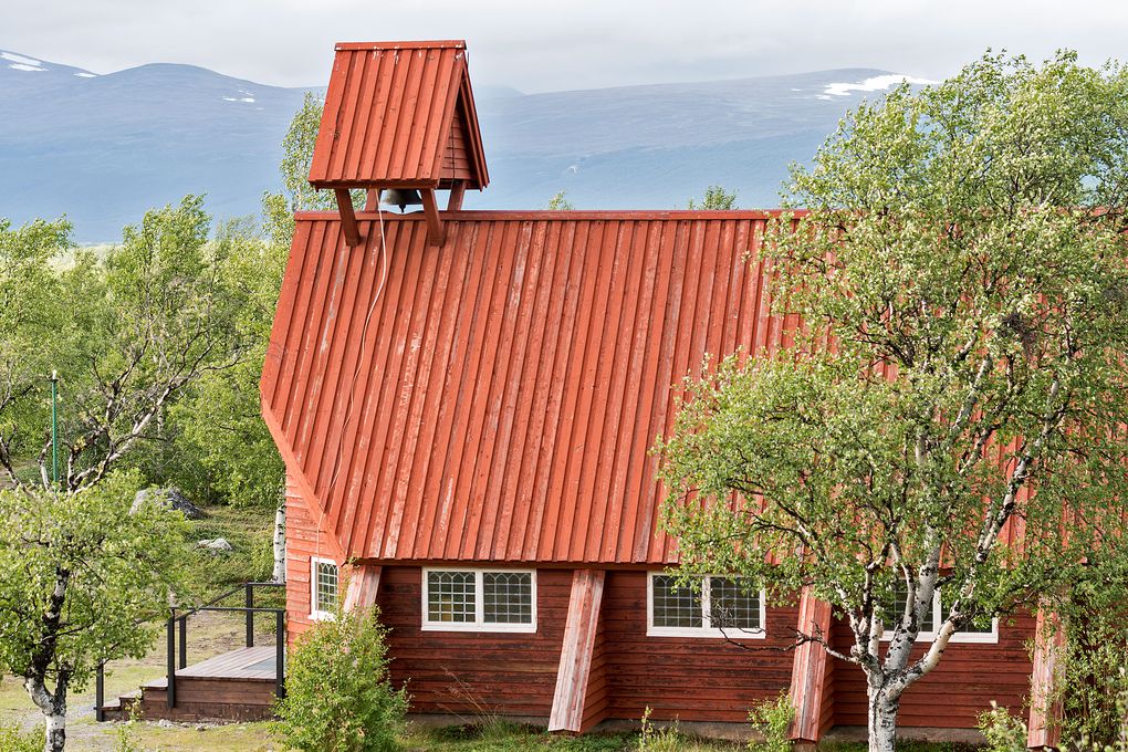 Kleiner Glockenturm der Kapelle Nikkaluokta