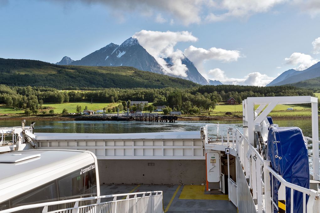 Auf der Fähre nach Breidvik