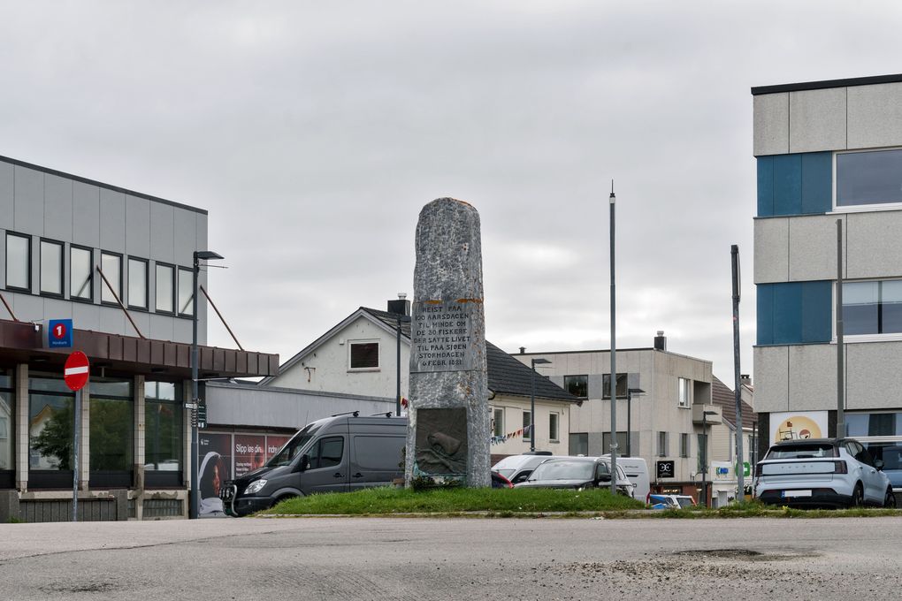 Gedenkstein in Andenes 2025