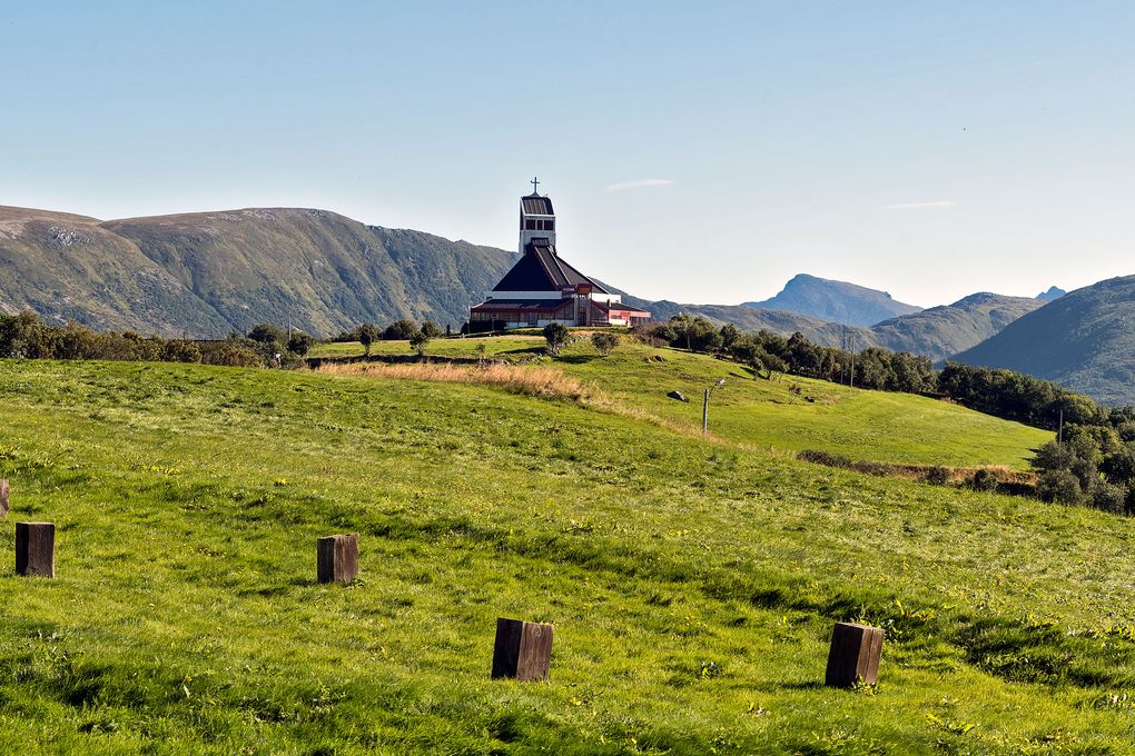 Kirche vom Langhaus aus gesehen