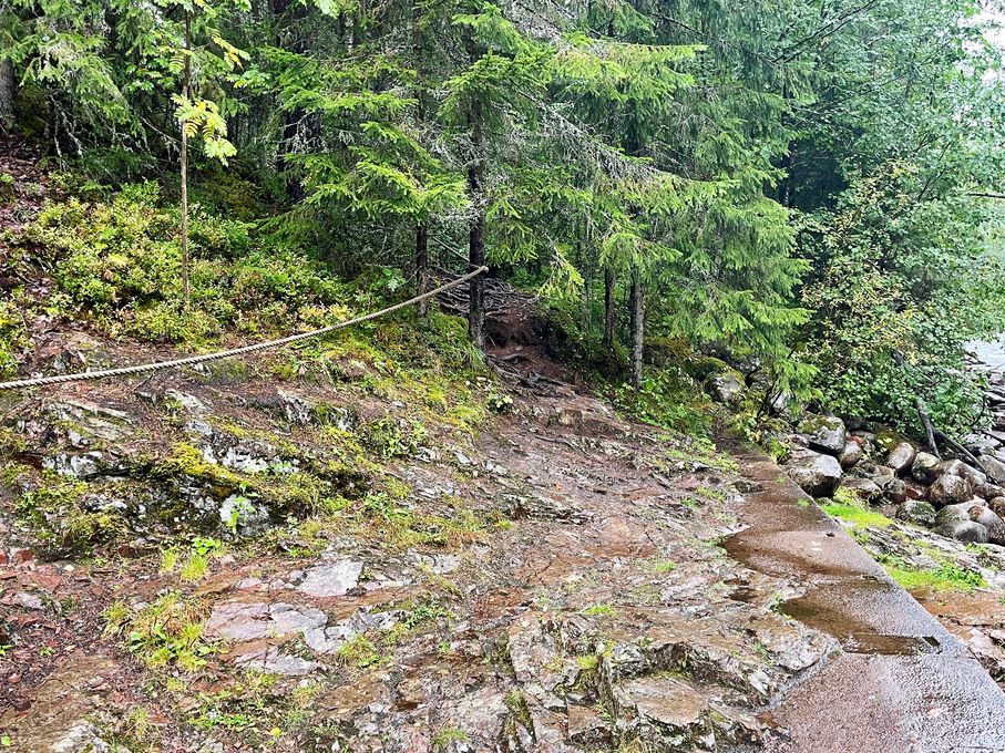 Rutschiger Weg zum Storstupet