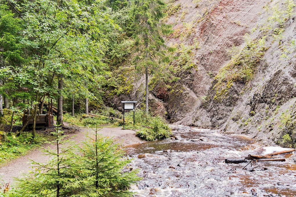 Am Kraterboden beim Styggforsen